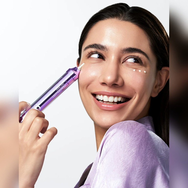 کرم دور چشم نامبوزین شماره ۹ حاوی NAD+ و رتینول حجم ۱۰ میل ضد چروک و روشن کننده